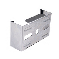 Supports de montage de gouttière personnalisés pour galerie de toit Support en acier inoxydable en aluminium