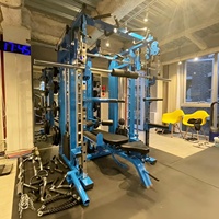 Support électrique tout-en-un multifonction Équipement de gymnastique à domicile Smith Machine avec double poulie verticale pour les jambes