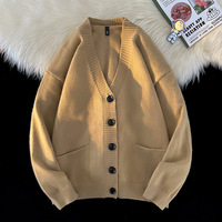 Automne/hiver tendance hommes Ins inspiré col en v Cardigan pull Simple mode à manches longues pull Polyester tricoté Art Design