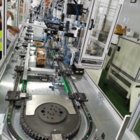 Solución de Riel Guía de Arco Automático para la Fabricación de Vehículos de Nueva Energía, Sistemas de Transporte Curvos con Certificación CE e ISO