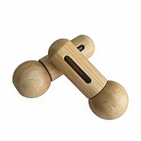 Flacon de parfum roll-on 5 ml en bambou et verre écologique de forme unique avec bille en acier inoxydable pour le bouchon et option de gravure