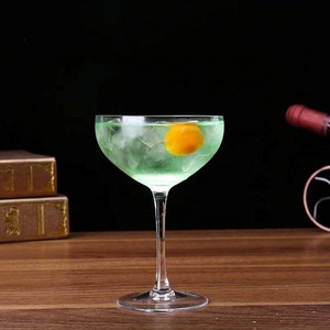 Elegante Juego de Coctelera Boston de Acero Inoxidable Color Oro Rosa, Vasos de Martini, Cuchara para Cócteles, Jigger, Accesorios, Juego de Regalo Metálico - Product Image 6