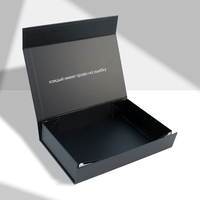 Boîte cadeau pliable portable de luxe sur mesure, matériaux recyclés haut de gamme, biodégradables, respectueux de l'environnement, laminage mat, fermeture magnétique