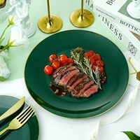 Ensemble de vaisselle en plastique vert de 175 pièces pour 25 invités, comprenant 50 assiettes vertes dorées, 75 couverts en plastique, 25 serviettes et 25 gobelets