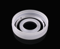 Flange en verre de quartz fondu blanc laiteux, translucide, opaque, personnalisée, haute résistance, haute stabilité à la température, pureté 99,999% pour