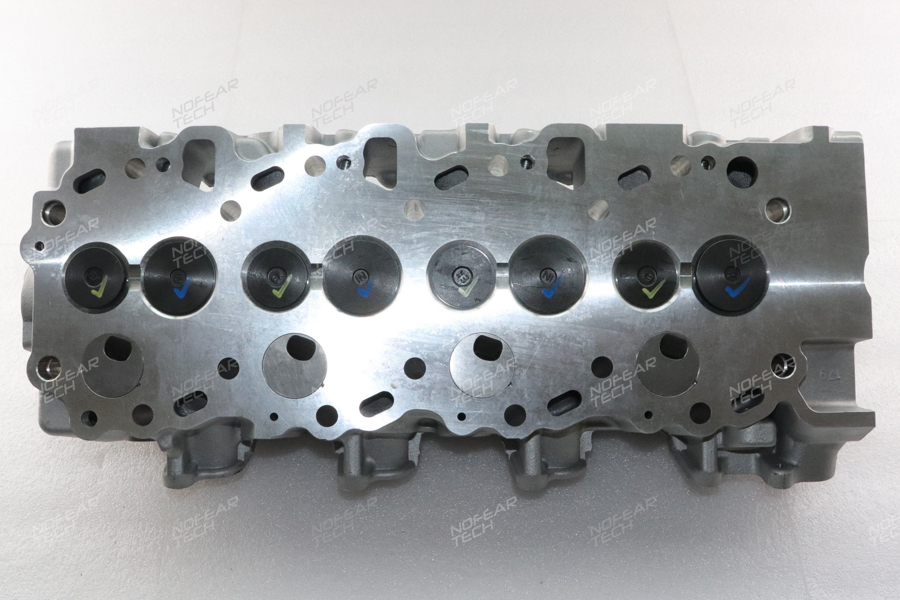 ぺけ AMC 908782 - 3.0D 1KZ Engine Complete Cylinder Head for Toyota