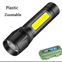 Senter LED Mini AA USB Isi Ulang untuk Berkemah dengan Zoom yang Dapat Disesuaikan Jarak Jauh Tahan Air IP54 Jarak Sinar 1000m+