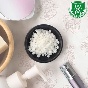 แชมพูและครีมนวดผมเกรดเครื่องสำอาง 22TC พร้อมสารลดแรงตึงผิวประจุบวก BT85 เบเฮนทริโมเนียมคลอไรด์ - Product Image 4