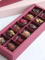 Handgefertigte Anpassbare Luxus-Geschenkbox aus Hartpappe für Schokolade, Brownies und Pralinen