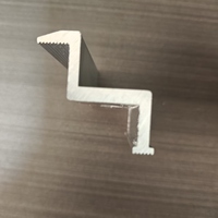 Collier de fixation en alliage d'aluminium anodisé pour l'installation de rails solaires montés sur toiture