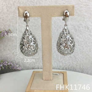 Yuminglai FHK11745 Anting Wanita Italia, Anting-Anting Pemakaian Harian Kualitas Tinggi <span class=keywords><strong>18</strong></span> <span class=keywords><strong>K</strong></span> Emas Elegan Modis - Product Image 4