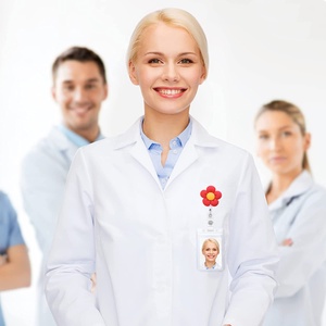 Portabadge Retrattile in ABS con Fiori Colorati, Confezionato Singolarmente, Ideale Come <span class=keywords><strong>Regalo</strong></span> <span class=keywords><strong>per</strong></span> Medici, Infermieri, Studenti, Impiegati d'Ufficio - Product Image 5