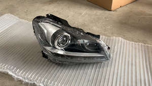 Phụ Kiện Xe Hơi Đèn Pha/Đèn Cho BENZ W204 Nâng Cấp Thấp Lên Cao; <span class=keywords><strong>Halogen</strong></span> Thay Đổi Thành Xenon - Product Image 5