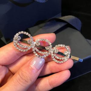 Épingles à <span class=keywords><strong>cheveux</strong></span> personnalisées en <span class=keywords><strong>strass</strong></span> avec visage souriant, lettres, accessoires pour <span class=keywords><strong>cheveux</strong></span>, vente en gros - Product Image 4