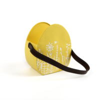 Vente en gros usine : Joli pot de fleurs suspendu en métal jaune durable en forme d'œuf à rayures blanches, pour la maison et le jardin, emballage cadeau