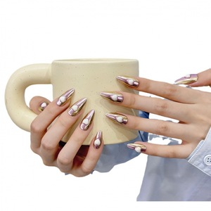Armadura de Uñas Pre-diseñada, Estilo Barroco, con Perlas y Diamantes Tridimensionales, para Manicura de Moda - Product Image 4