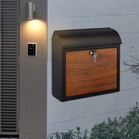 Boîte aux lettres murale moderne décorative en métal avec serrure à clé pour l'extérieur