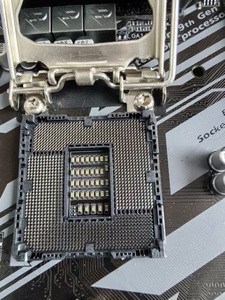Z390 ATX LGA1151 4 * DDR4 ช่องใส่แรมคอมพิวเตอร์เดสก์ท็อปเมนบอร์ดสำหรับเล่นเกม Z390 PLUS เมนบอร์ด ATX เมนบอร์ด 4 ช่องหน่วยความจำ M - Product Image 2