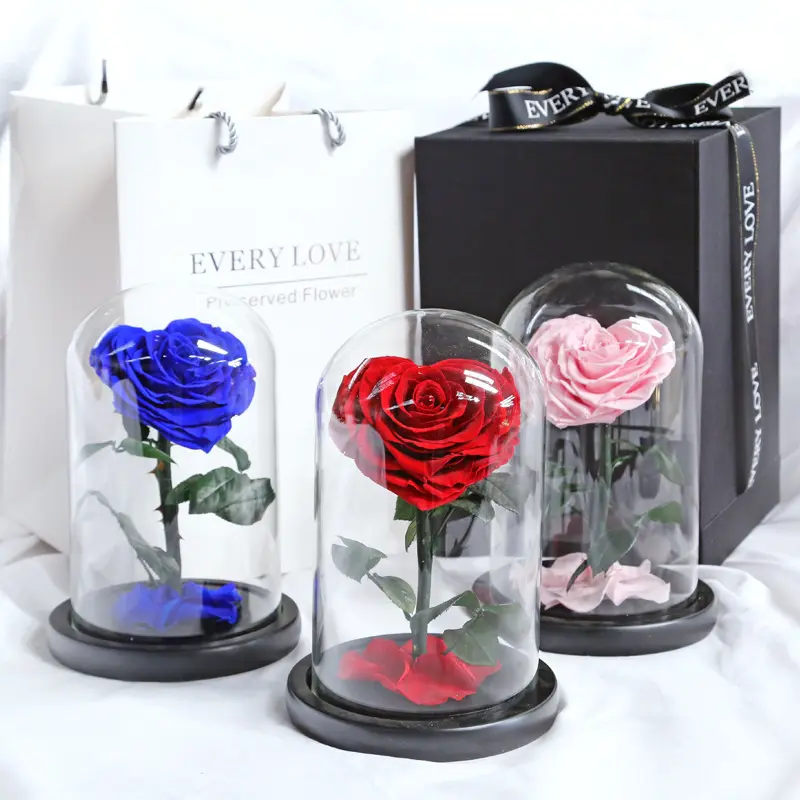 Hot selling forever rose Flowers Natural Handmade Eternal Preserved Heart Roses in Glass Dome for Valentine mothers day gifts