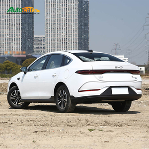 BYD Qin Plus DM-i 2025 Sedán Edición 120km 120kw Híbrido Eléctrico para Adultos Vehículo de Nueva Energía en Stock Coche Usado - Product Image 2