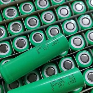 Batería <span class=keywords><strong>Lion</strong></span> INR18650-25R 25R 2500mAh <span class=keywords><strong>Recargable</strong></span> Cilíndrica con Cátodo Líquido LiNiMnCoO2 para Carritos de Golf, Herramientas Eléctricas y Embarcaciones - Product Image 2