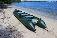 Usine FREESUN, vente en gros de kayaks gonflables, canoës, kayaks de rivière, bateaux à rames rigides, bateaux pneumatiques en PVC et Hypalon.
