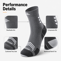 Chaussettes de sport en tricot à compression pour hommes et femmes, idéales pour la course à pied, le cyclisme, la randonnée, le basketball, le travail et l'été (ODM)