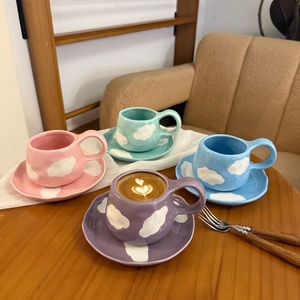 Set di tazze da tè da caffè in ceramica 2025 Chic dipinto a mano <span class=keywords><strong>con</strong></span> piattini <span class=keywords><strong>con</strong></span> Design a fiocco rosa inclusi tazze di porcellana - Product Image 6