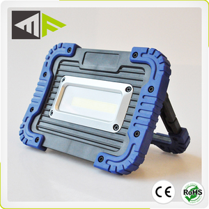 Al aire libre <span class=keywords><strong>AA</strong></span> batería fuerte imán COB LED luz LED de inundación con gancho ajustable y soporte - Product Image 2