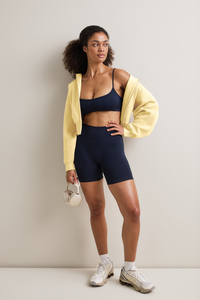 Sweat-shirt court à capuche zippé, écologique et durable, respirant, en coton biologique et polyester recyclé - Product Image 3