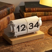 Wiederaufladbare Automatische Tisch-Klappuhr mit Holzsockel, Timer/Alarm/Kalender, Retro Vintage Design, USB-C Aufladung # HY-D002-W