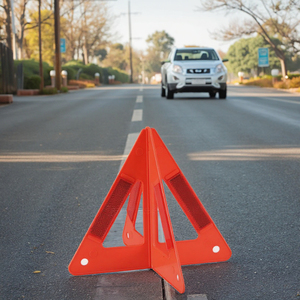 Okefire Tam Giác Cảnh Báo Nhựa Khẩn Cấp Giao Thông Phản Quang Màu Đỏ Bán Chạy - Product Image 6