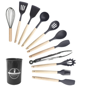 Set Peralatan Dapur Ramah Lingkungan >20pcs Bebas BPA dari Silikon dengan Gagang Kayu Termasuk Corong - Product Image 4