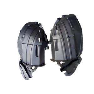 Nissan Pathfinder 00-04 Garde-boue avant intérieur en plastique noir Pièce de rechange NS66017 - Product Image 1