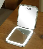 Logo kustom cermin rias LED Mini portabel lipat pintar cermin berlapis perak fitur personal ganda kotak kemasan perjalanan