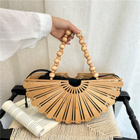 Sac à main tissé européen et américain 2026, style bohème, pour femme, ajouré, grande capacité, avec perles en bois, sac de plage