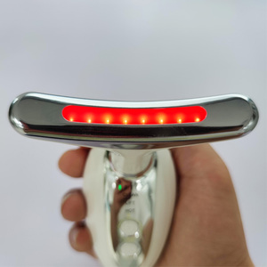 <span class=keywords><strong>Appareil</strong></span> de lifting du visage et du cou à 7 couleurs de lumière, masseur facial micro-courant <span class=keywords><strong>pour</strong></span> raffermir la peau, anti-rides et <span class=keywords><strong>double</strong></span> <span class=keywords><strong>menton</strong></span> - Product Image 5