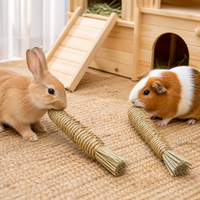 Jouet extra-large en herbe et radis pour lapins, cochons d'Inde, hamsters - Entièrement fait main, garde les animaux occupés, aide à moudre les dents