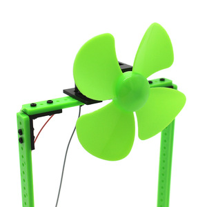 Kit de bricolage pour ventilateur en plastique, expérience scientifique, jouet éducatif pour enfants de 4 à 6 ans, commande manuelle avec piles AAA - Product Image 2