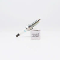 Bougie d'allumage en iridium et platine NGK ILZKR8M7/93273 d'origine, référence OE 3707010-39L-BP pour HONGQI 3.0T (CA6GV30TD) - Emballage HONGQI