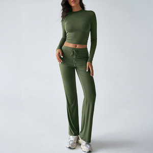 Ensemble de survêtement OEM pour <span class=keywords><strong>femme</strong></span>, t-shirt à manches longues et <span class=keywords><strong>pantalon</strong></span> de sport/yoga, couleur unie, automne-hiver, <span class=keywords><strong>viscose</strong></span>, <span class=keywords><strong>élasthanne</strong></span>, <span class=keywords><strong>polyester</strong></span>, infroissable - Product Image 4