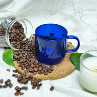QIAOXING BP-00703 Tasse en verre borosilicate bleu avec poignée et soucoupe, écologique, moderne, pour thé, café, bière, personnalisation acceptée