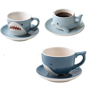 Ensemble salière et poivrière en céramique mignonnes en forme <span class=keywords><strong>de</strong></span> requin et <span class=keywords><strong>de</strong></span> <span class=keywords><strong>baleine</strong></span>, pots à épices décoratifs sur le thème des animaux marins, vaisselle <span class=keywords><strong>de</strong></span> cuisine, cadeau - Product Image 3