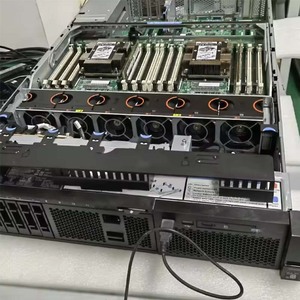 Oferta Especial SR860 V3, procesadores Intel Xeon Scalable de 4.ª generación, 16 TB de memoria TruDDR5, admite hasta 24 unidades NVMe de conexión directa. - Product Image 6