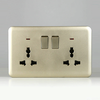 Prise murale double pôle certifiée CB CE IEC avec 2 prises et voyant LED, en stock usine