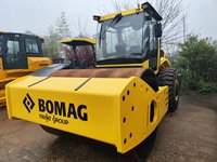 Compacteur vibrant à tambour unique BW226D 5 CL 26 tonnes, largeur de travail 2130 mm, pour la construction routière