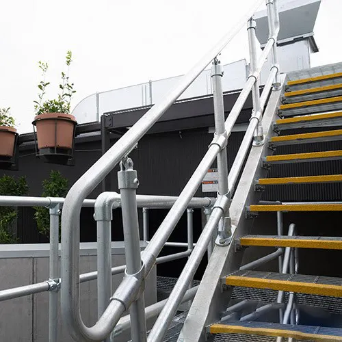Çalışma platformu endüstriyel kimyasal bitki geçit merdiven için küpeşte