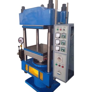 Presse de vulcanisation en caoutchouc de laboratoire de petite taille 0,5 MN - Product Image 2