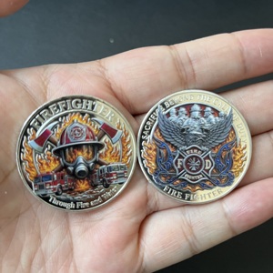 Moneta Commemorativa Vigili del Fuoco: Sfida Attraverso Fuoco e Acqua - Medaglia da Collezione per Eroi dei Pompieri, Regalo - Product Image 1