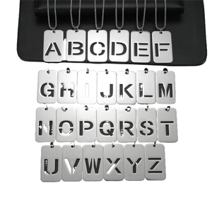 Ciondolo da uomo con targhetta incisa in stile semplice per coppia, con <span class=keywords><strong>nome</strong></span>, lettera inglese, numero, targhetta dell'aeronautica, collana, singolo - Product Image 1